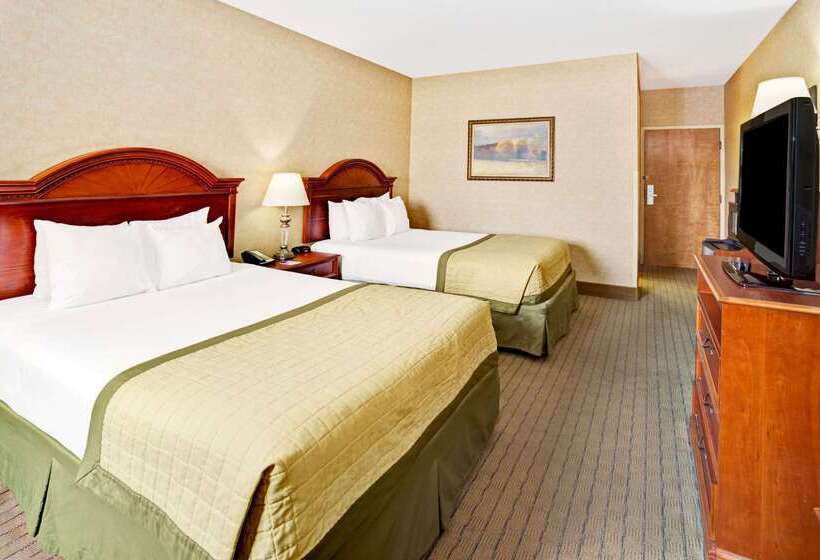 Отель Baymont By Wyndham Indianapolis West