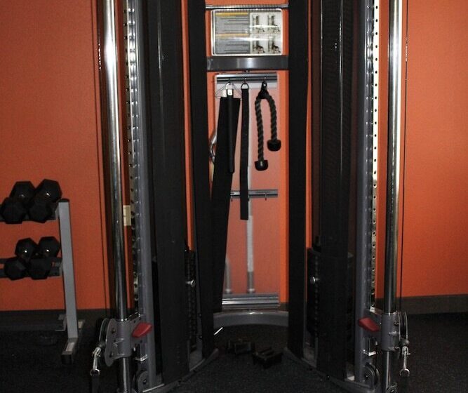 Отель Baymont By Wyndham Newark At University Of Delaware