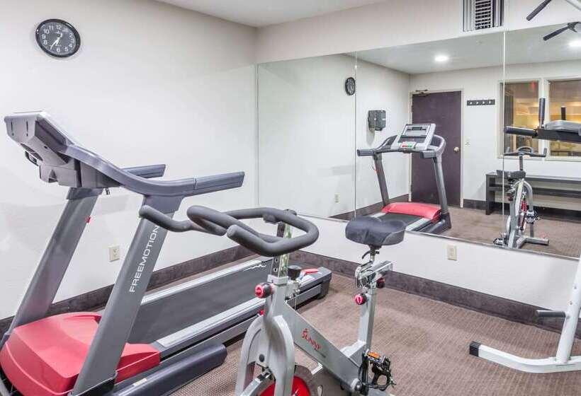 酒店 Baymont By Wyndham Pueblo