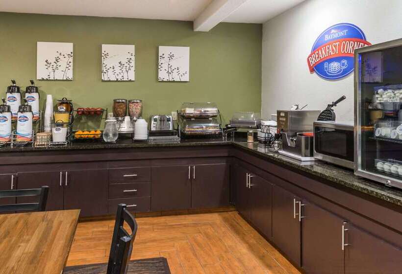 酒店 Baymont By Wyndham Pueblo