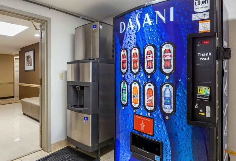 هتل Comfort Inn Greensboro  Kernersville