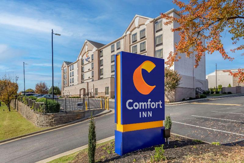 Отель Comfort Inn Greensboro  Kernersville