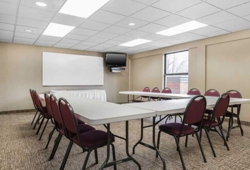 فندق Comfort Inn Indianapolis North  Carmel