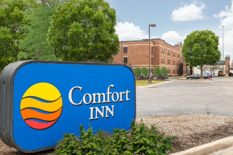 فندق Comfort Inn Indianapolis North  Carmel