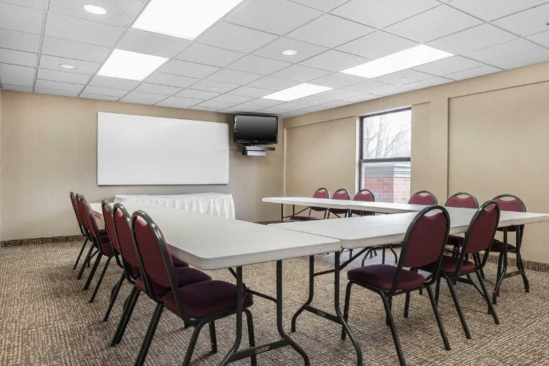 فندق Comfort Inn Indianapolis North  Carmel