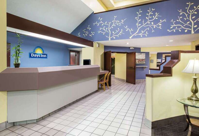 בית מלון כפרי Days Inn By Wyndham Blue Springs