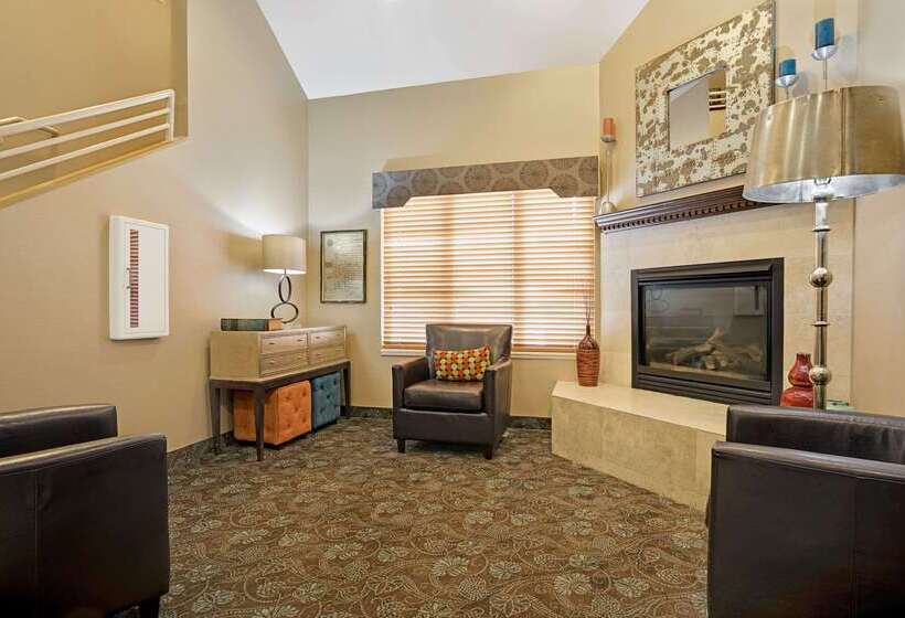 בית מלון כפרי Days Inn By Wyndham Eagan Minnesota Near Mall Of America