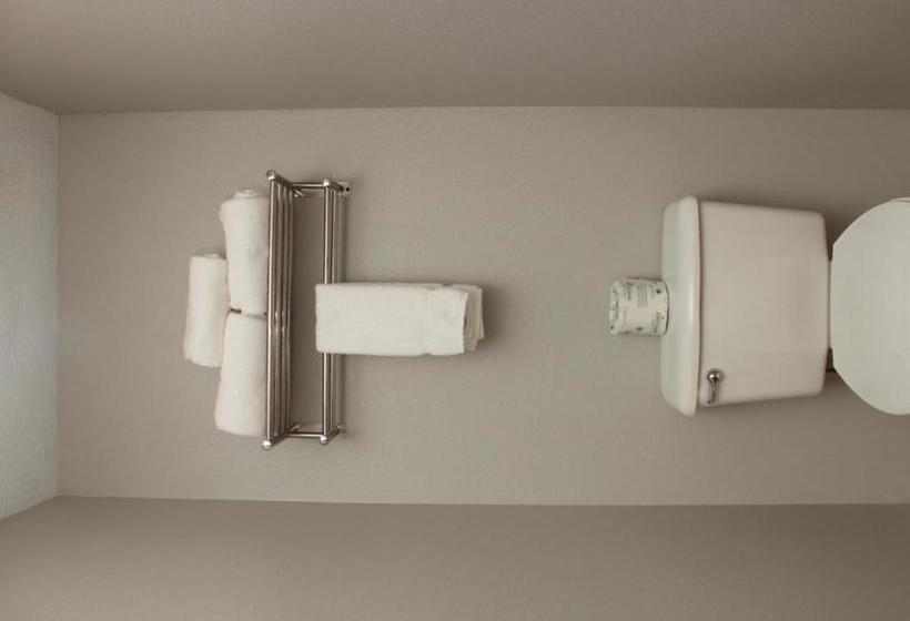 Отель Surestay Plus By Best Western Portland East