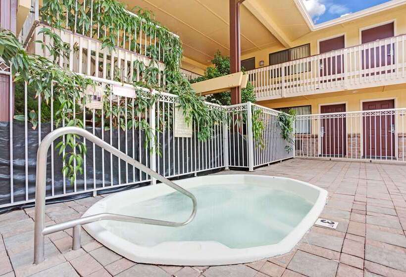 ホテル Fairbridge Inn Express Tukwila