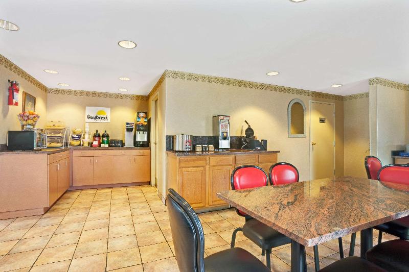 ホテル Fairbridge Inn Express Tukwila