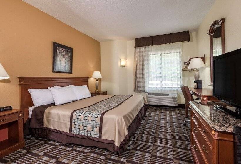 ホテル Days Inn By Wyndham Yadkinville