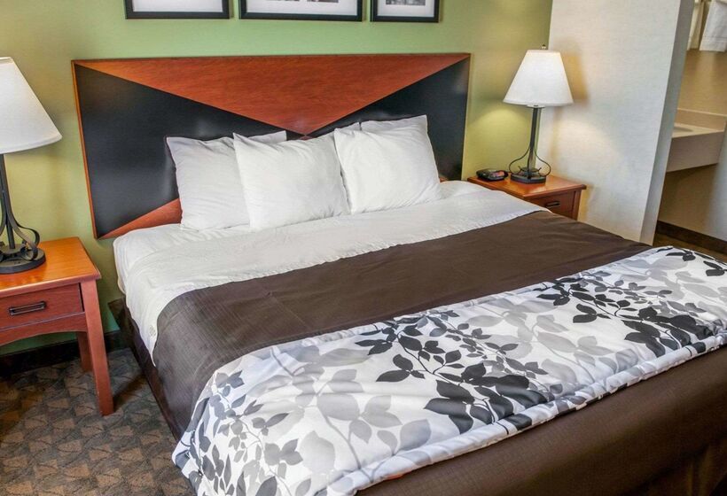 ホテル Howard Johnson By Wyndham Urbana