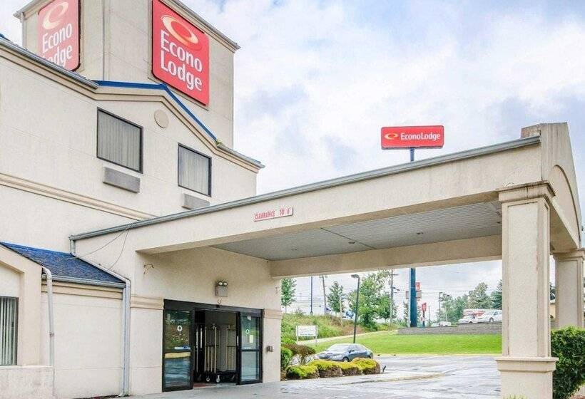בית מלון כפרי Econo Lodge