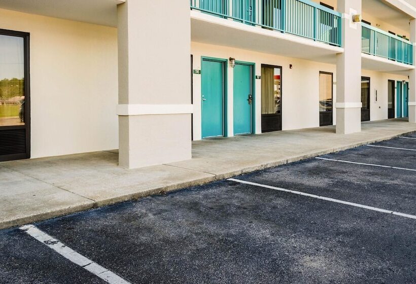 فندق Econo Lodge Moss Point  Pascagoula