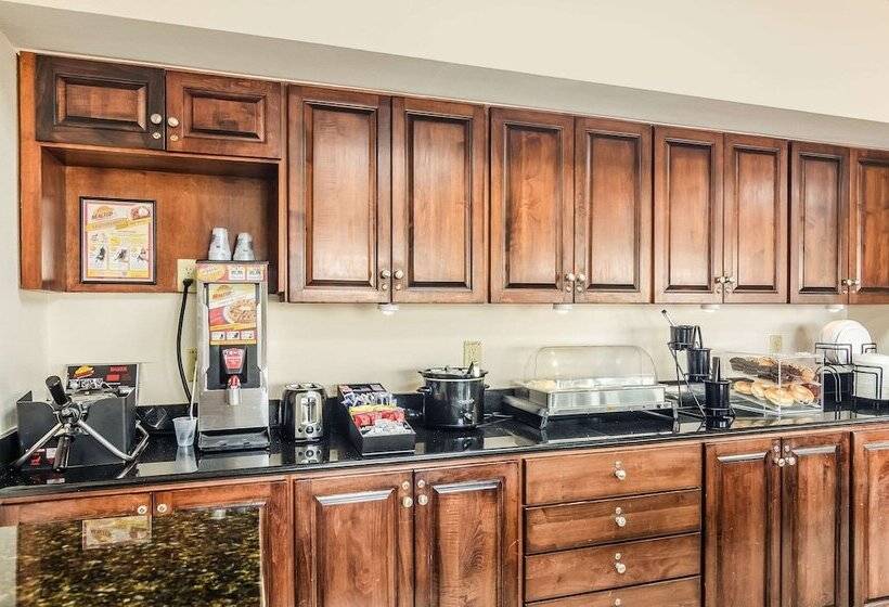 فندق Econo Lodge Moss Point  Pascagoula