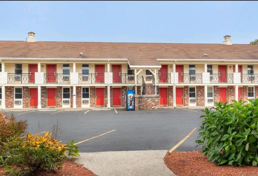 호텔 Econo Lodge Sturbridge Route 20