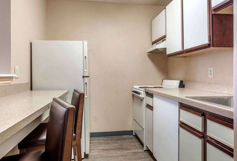 فندق Extended Stay America Suites  Arlington  Six Flags