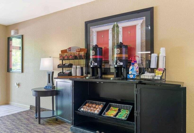 ホテル Extended Stay America Select Suites Atlanta Kennesaw Chastain Rd