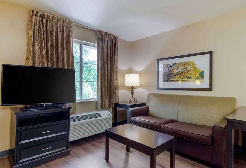 Отель Extended Stay America Select Suites Atlanta Perimeter Peachtree Dunwoody