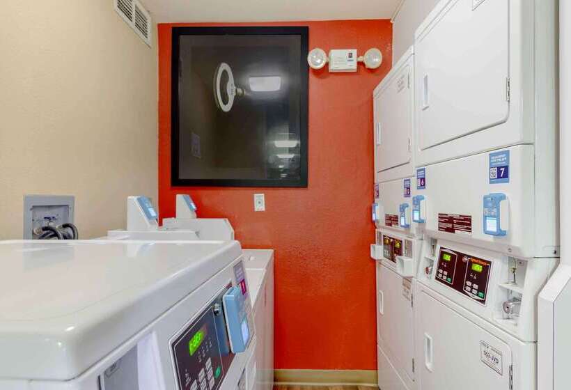 Отель Extended Stay America Select Suites Atlanta Perimeter Peachtree Dunwoody