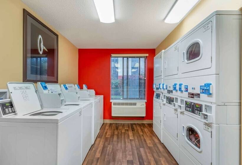 בית מלון כפרי Extended Stay America Suites  Chicago  Lombard  Yorktown Center