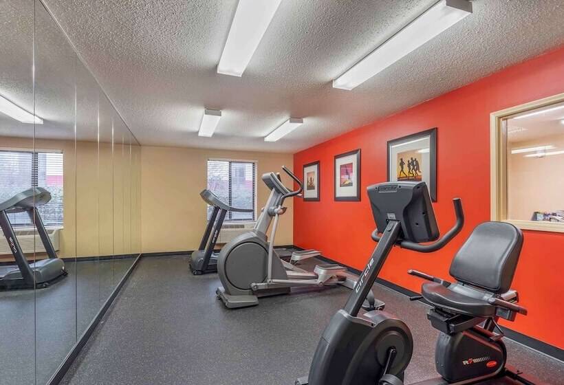 בית מלון כפרי Extended Stay America Suites  Chicago  Lombard  Yorktown Center