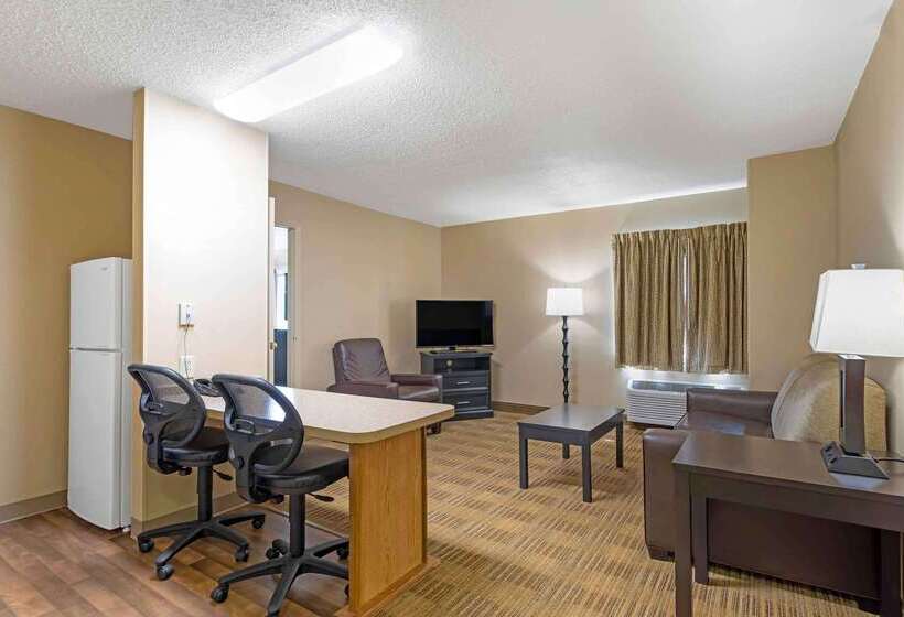 فندق Extended Stay America Suites  Cincinnati  Blue Ash  Reagan Hwy