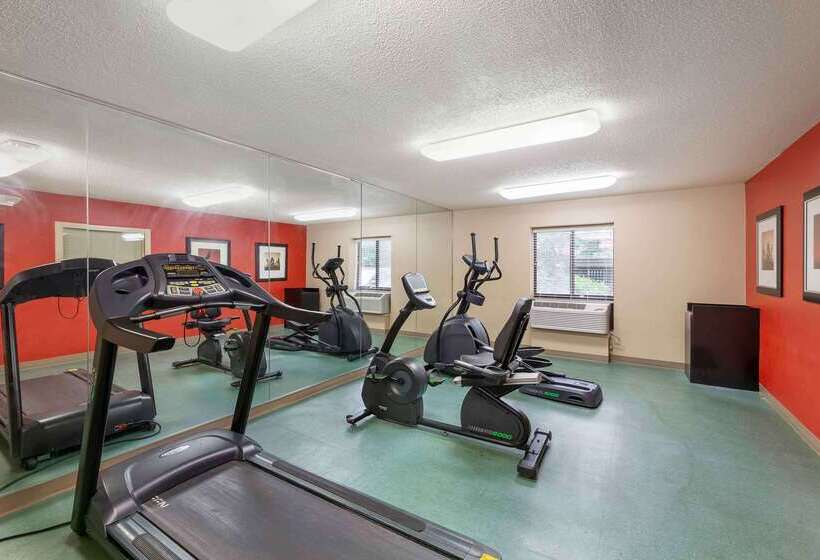 فندق Extended Stay America Suites  Cleveland  Westlake