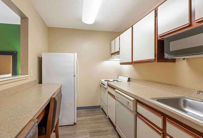 فندق Extended Stay America Suites  Cleveland  Westlake