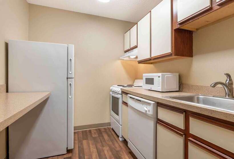 فندق Extended Stay America Suites  Dayton  Fairborn