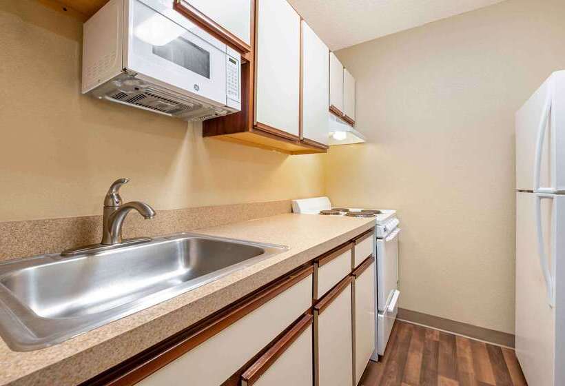 فندق Extended Stay America Suites  Dayton  Fairborn