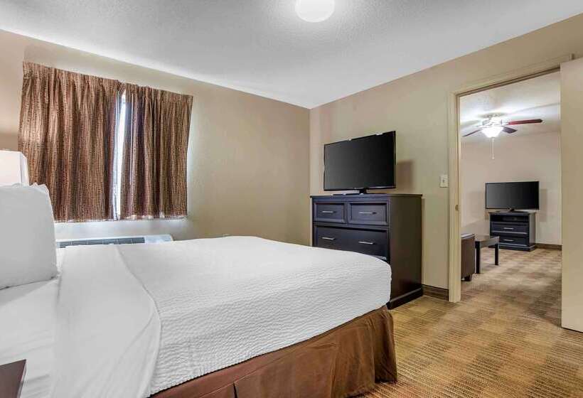 هتل Extended Stay America Select Suites   Detroit   Ann Arbor   University South