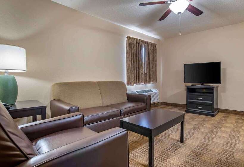 هتل Extended Stay America Select Suites   Detroit   Ann Arbor   University South