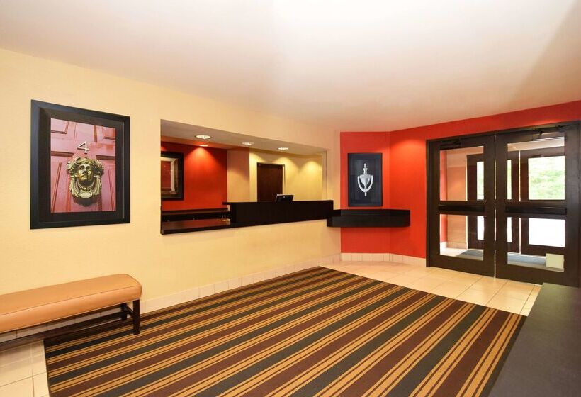 هتل Extended Stay America Select Suites   Detroit   Ann Arbor   University South