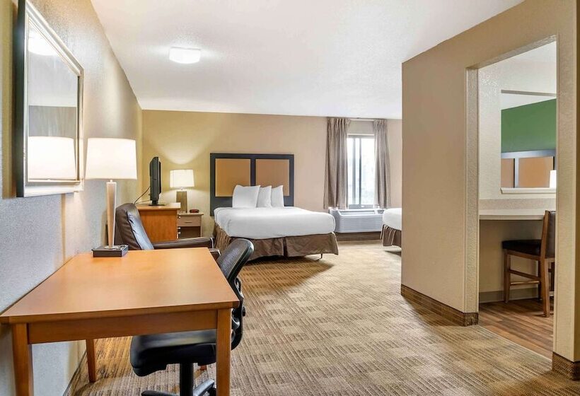 בית מלון כפרי Extended Stay America Select Suites   Detroit   Warren