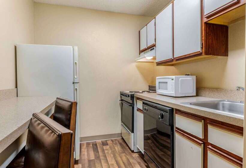 호텔 Extended Stay America Suites Evansville East