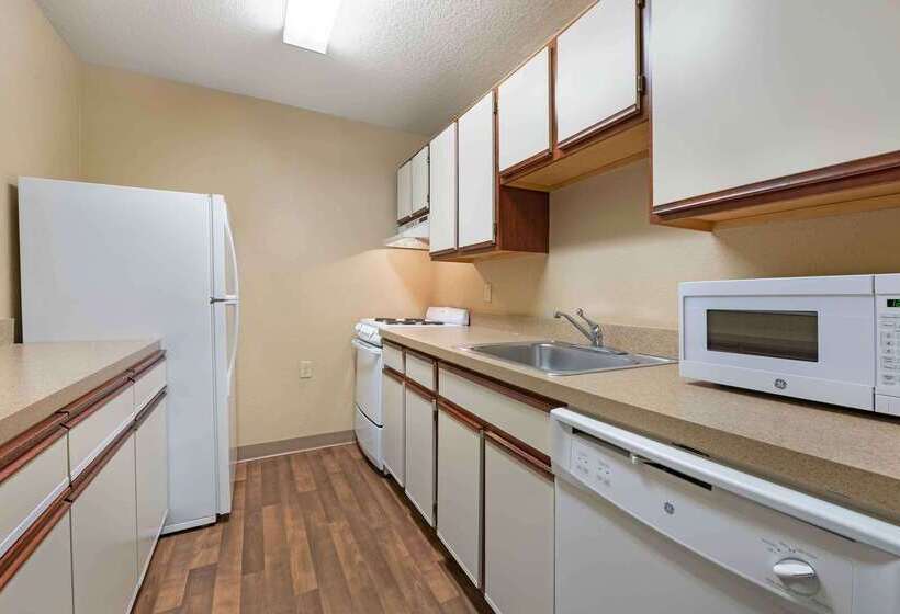 בית מלון כפרי Extended Stay America Suites  Fort Wayne  North