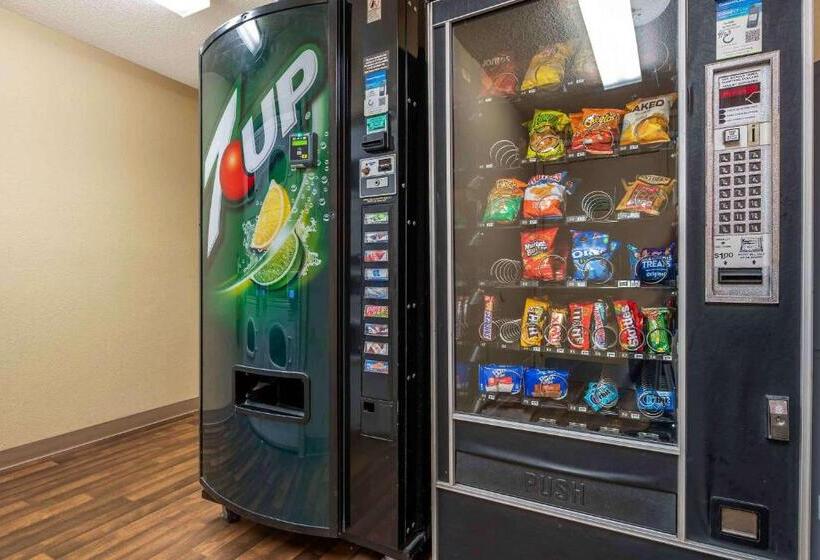 בית מלון כפרי Extended Stay America Suites  Indianapolis  Northwest  College Park