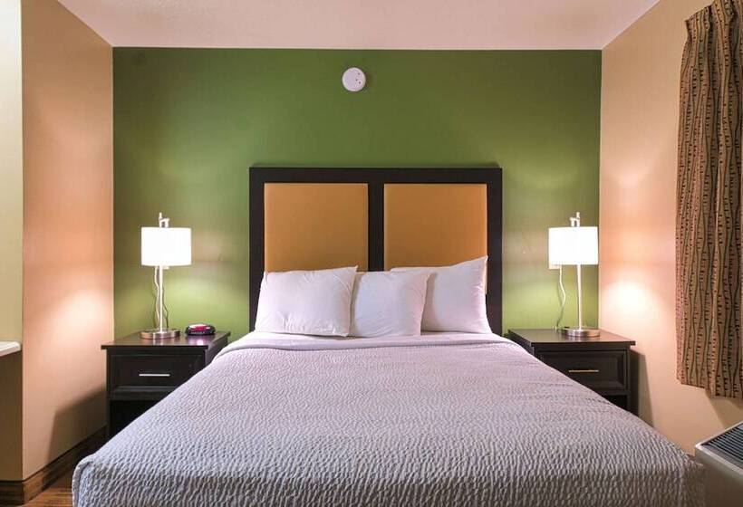 ホテル Suburban Studios Louisville East