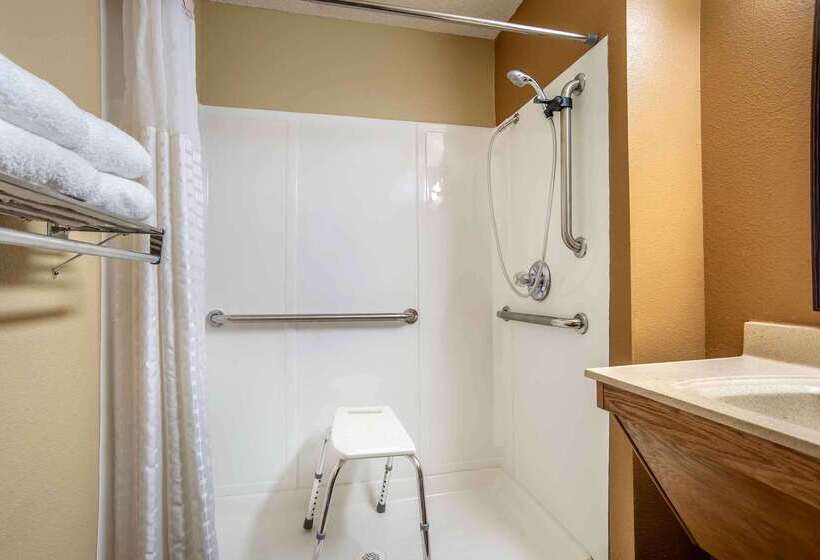 فندق Suburban Studios Montgomery East I 85