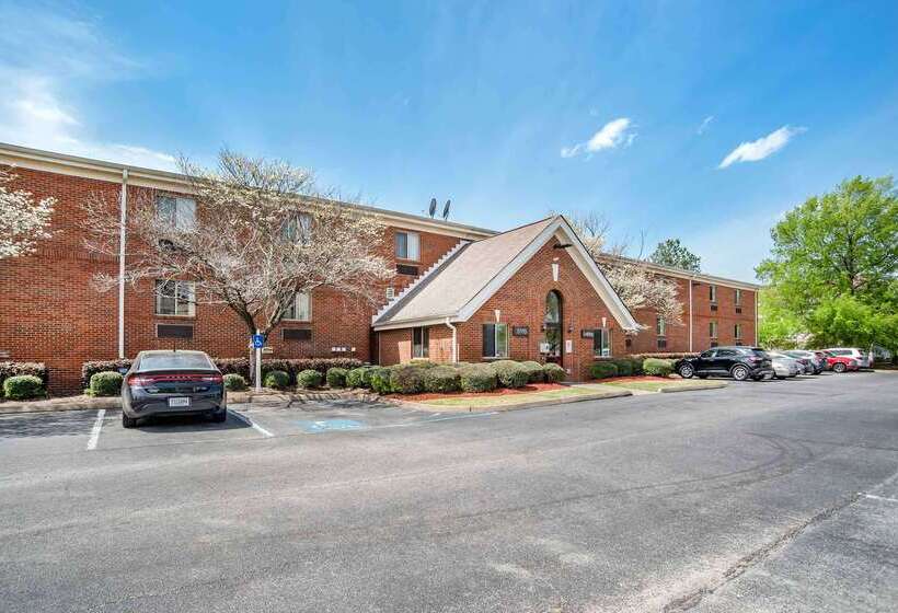 فندق Suburban Studios Montgomery East I 85