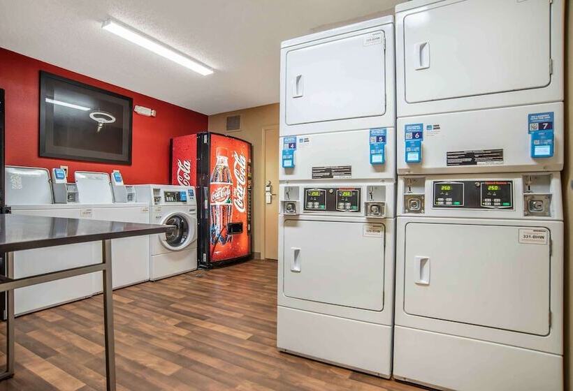 فندق Suburban Studios Montgomery East I 85