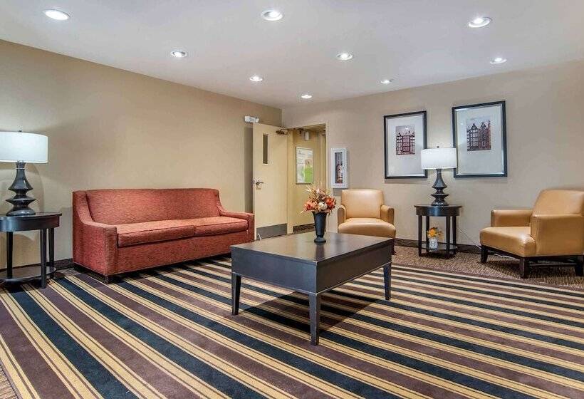 هتل Suburban Studios Montgomery East I 85