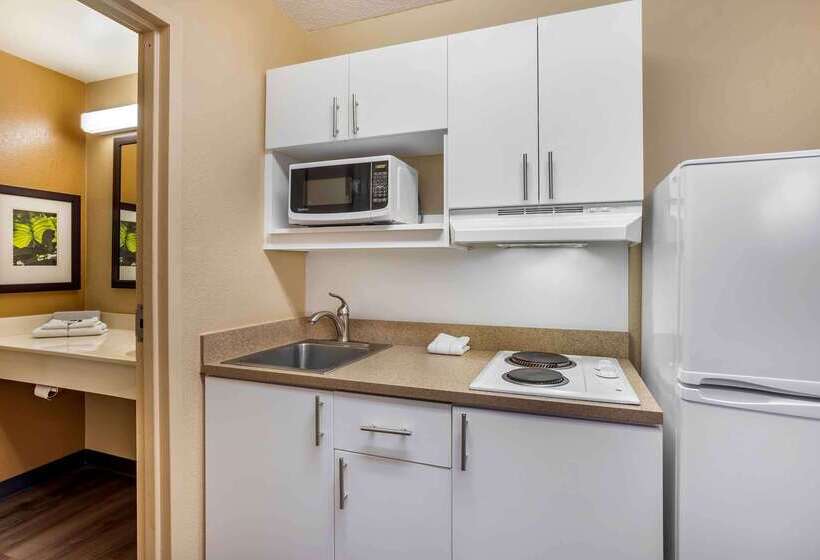 فندق Suburban Studios Brentwood   Nashville