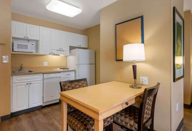 호텔 Extended Stay America Suites   Orlando   Convention Center   Universal Blvd