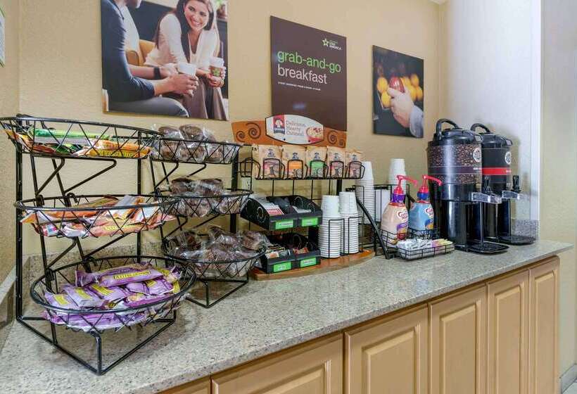 فندق Extended Stay America Suites  Pleasanton  Chabot Dr