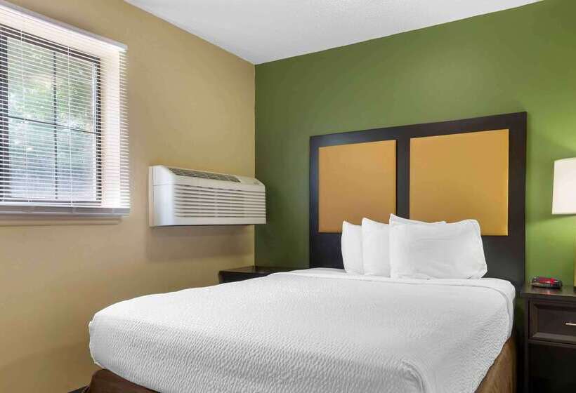 هتل Extended Stay America Suites  Raleigh  Cary  Harrison Ave