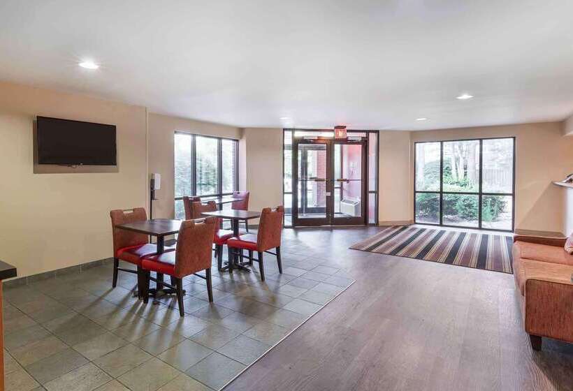 호텔 Extended Stay America Select Suites Raleigh Cary Regency Parkway South