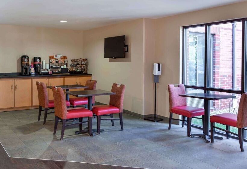 호텔 Extended Stay America Select Suites Raleigh Cary Regency Parkway South