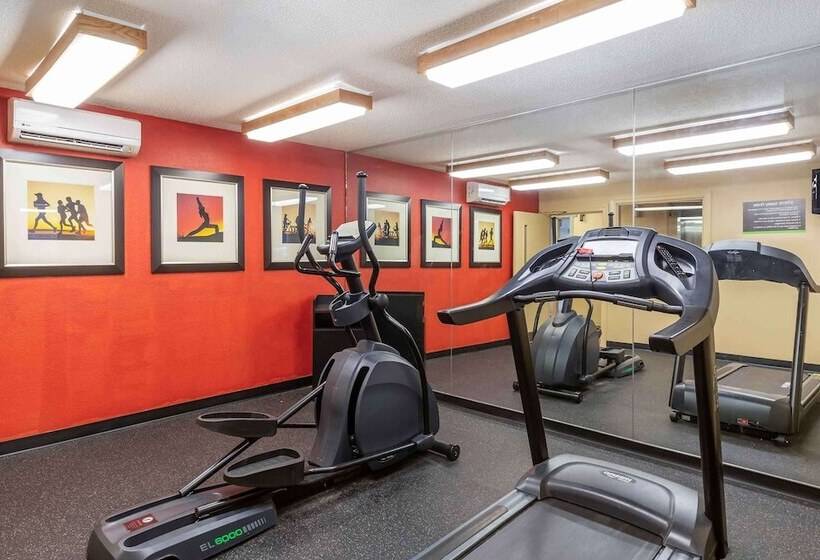 호텔 Extended Stay America Select Suites Raleigh Cary Regency Parkway South